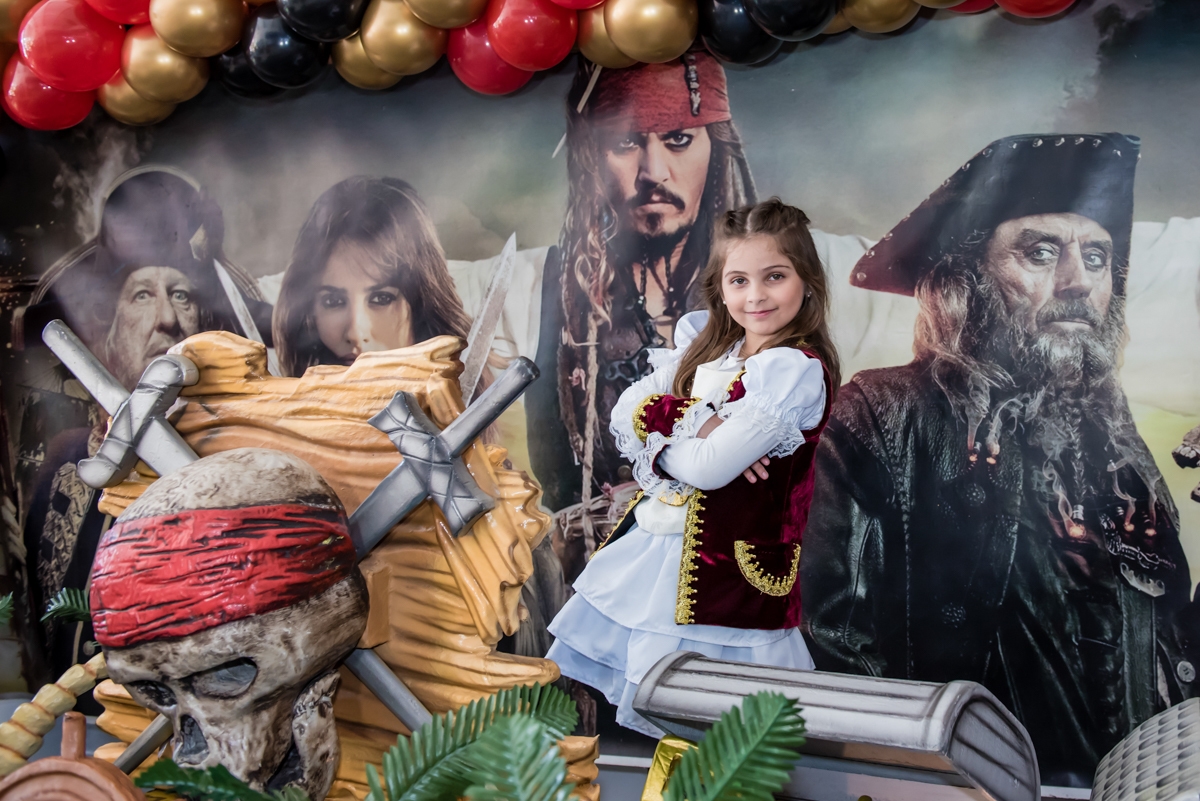 vestida do personagem piratas do caribe