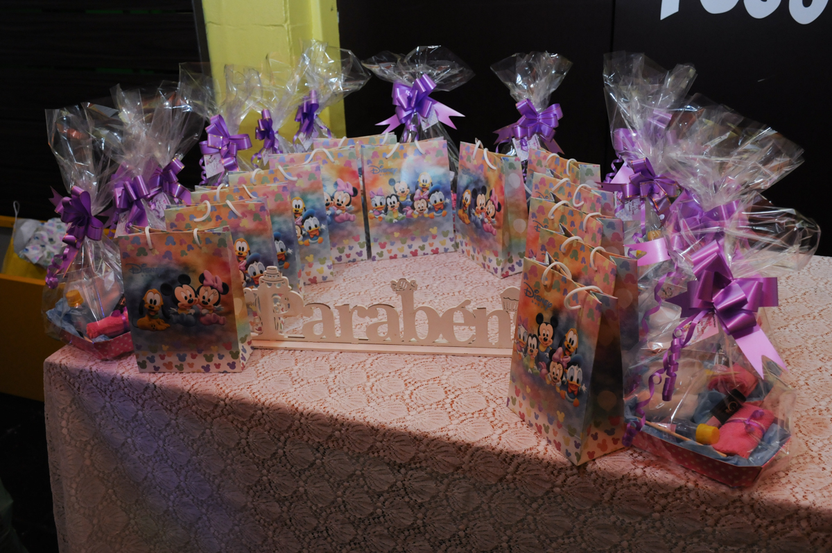 mesa de doces no Buffet infantil na zona norte SP