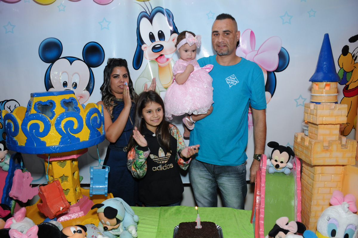 parabéns na mesa do bolo no Buffet infantil na zona norte SP