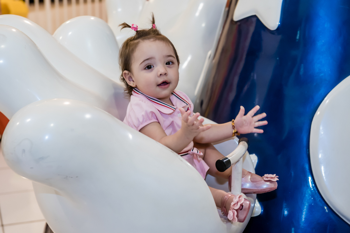 diversão no carrossel