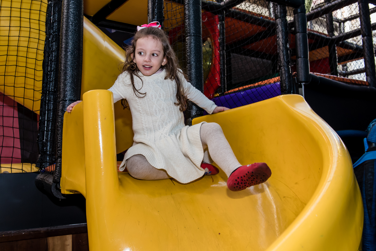 escorregador divertido