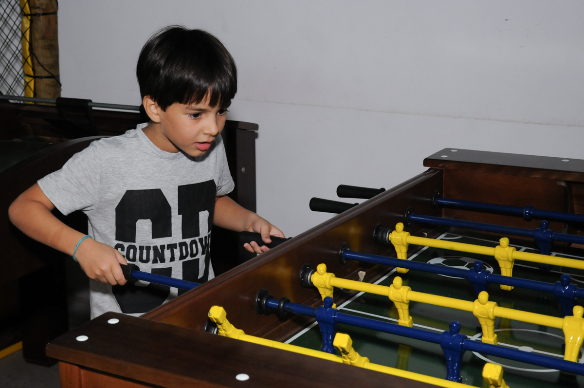 jogada de craque do ado migo na festa do thiago no buffet espaço boo, Lapa, São Paulo