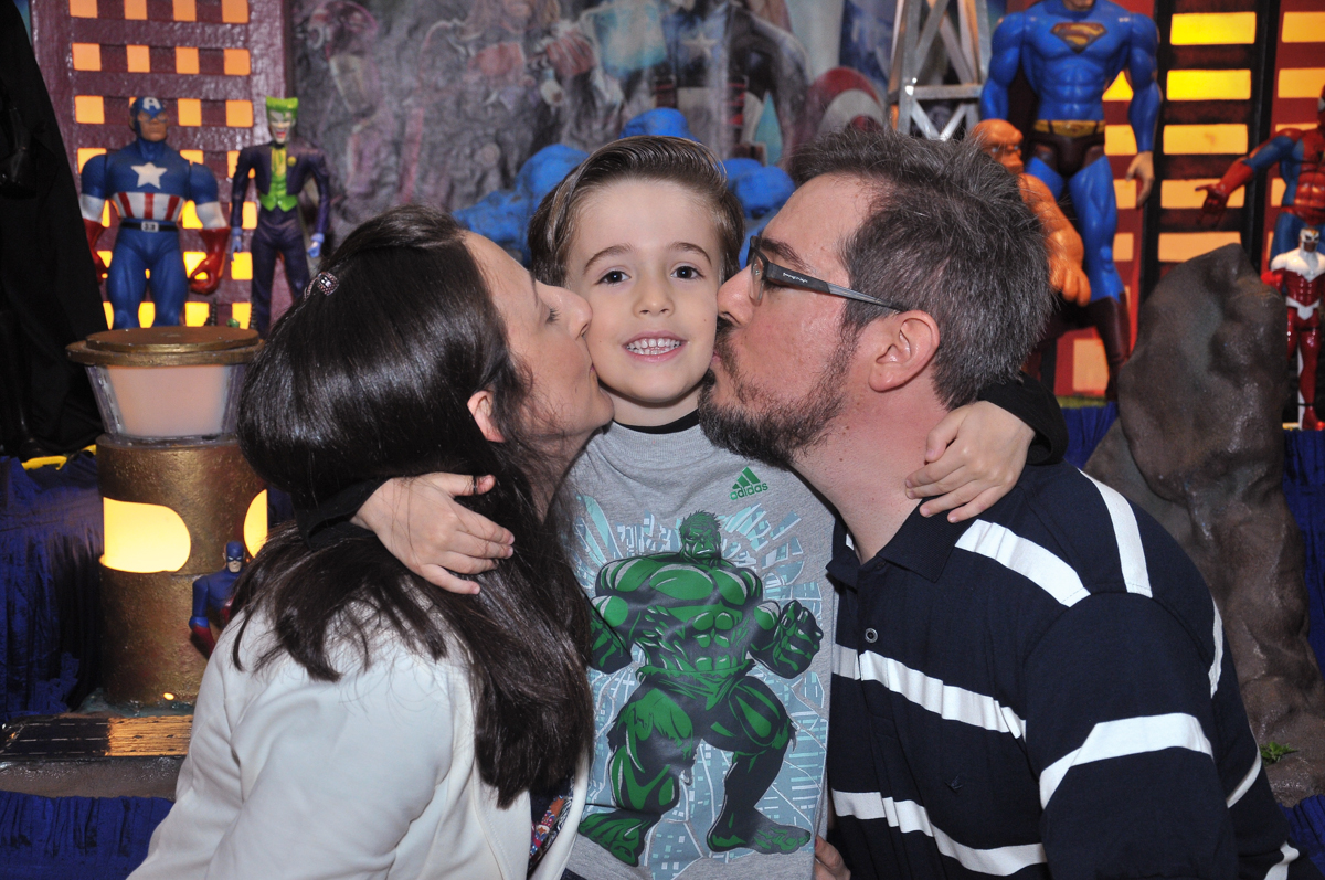 beijo sanduiche no buffet viva vida, fazendinha butantã