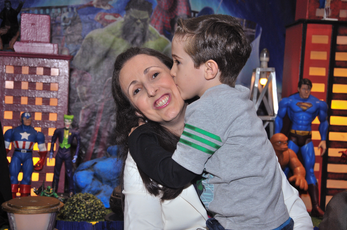 beijinho na mamãe no buffet viva vida, fazendinha butantã
