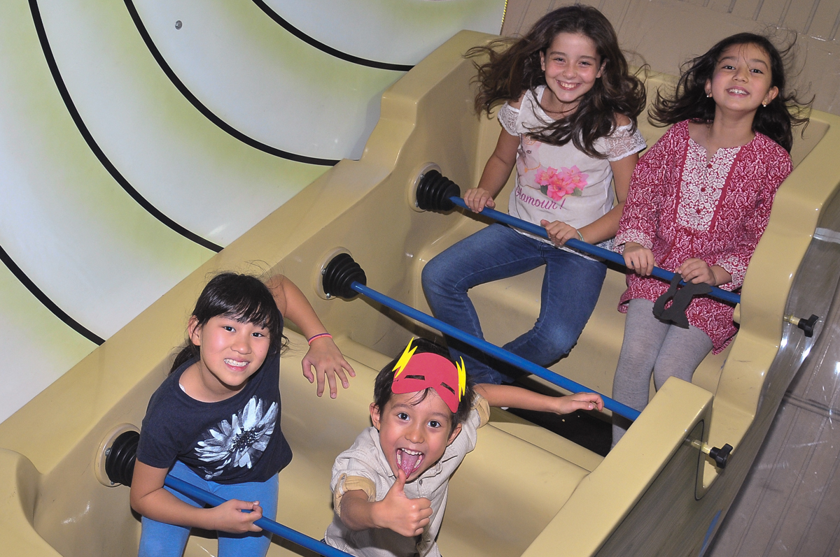 bagunça no barco no buffet viva vida, fazendinha butantã