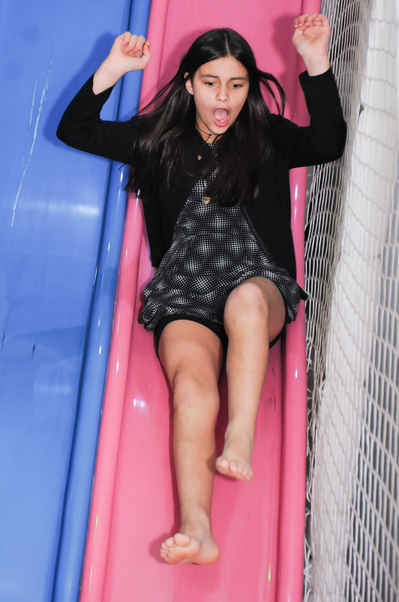 brincadeiras no brinquedão no Buffet Espaço Parabéns, Lapa