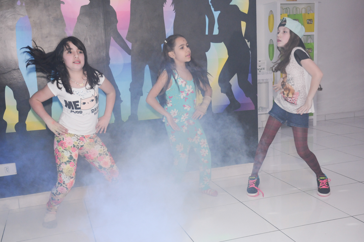 mais balada no Buffet Espaço Parabéns, Lapa