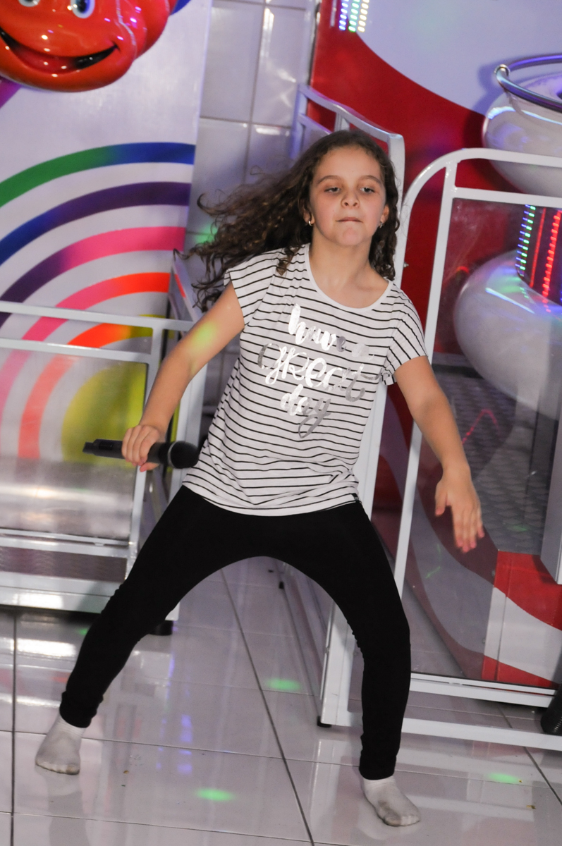 dançando no Buffet Espaço Parabéns, Lapa