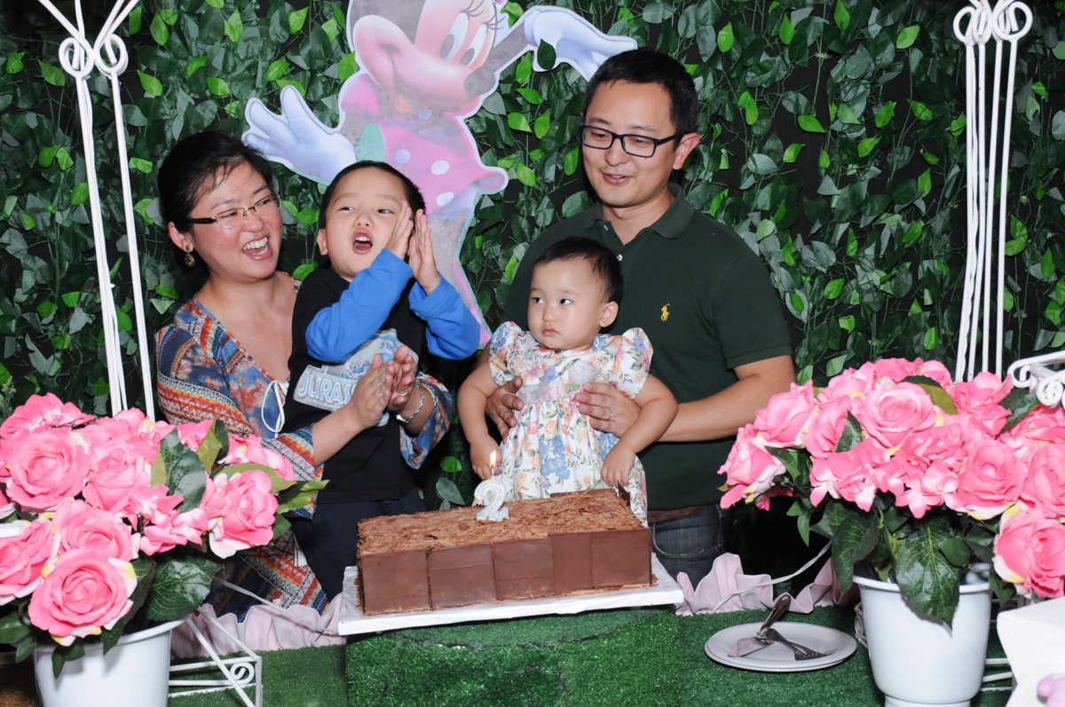 hora do parabéns no Buffet Infantil Anarquia Park, Moema, São Paulo, SP