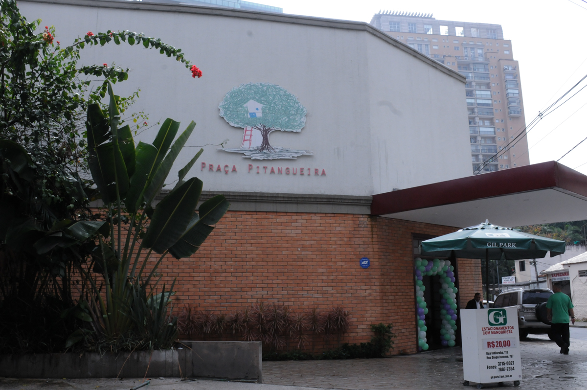 Buffet Praça Pitangueiras, São Paulo- SP
