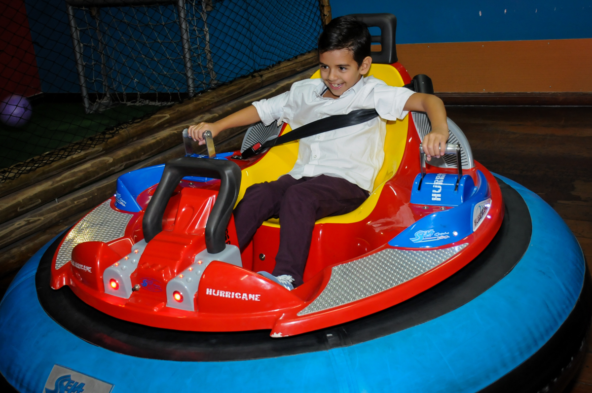 brincadeiras no barco flutuante no Buffet Viva Vida, Butantã, São Paulo