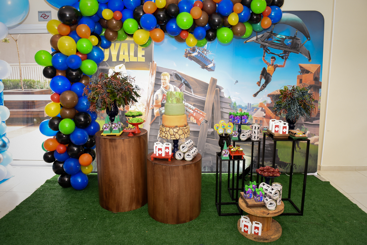mesa temática fortenite