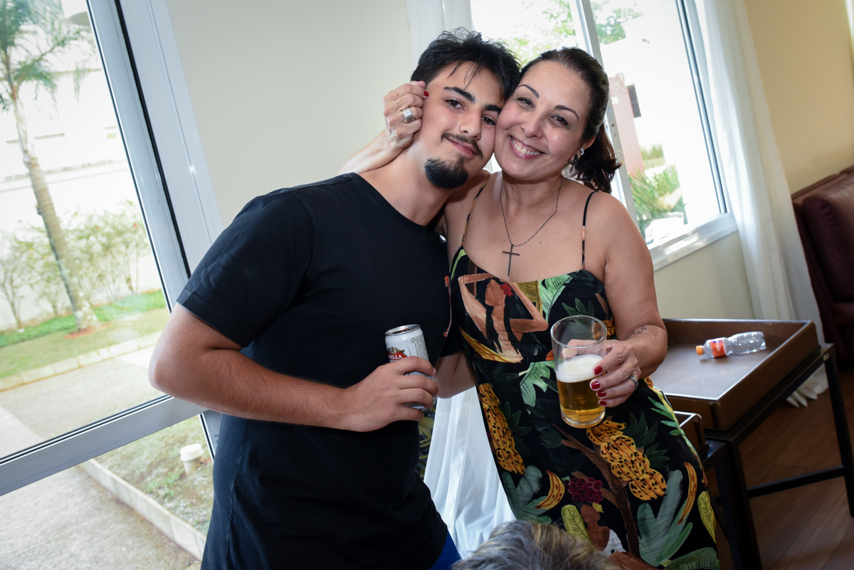 carinho da mãe