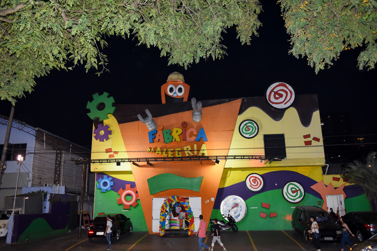 aniversário de gabriel 10 aos festa realizada no buffet fabrica da alegria, morumbi, são paulo