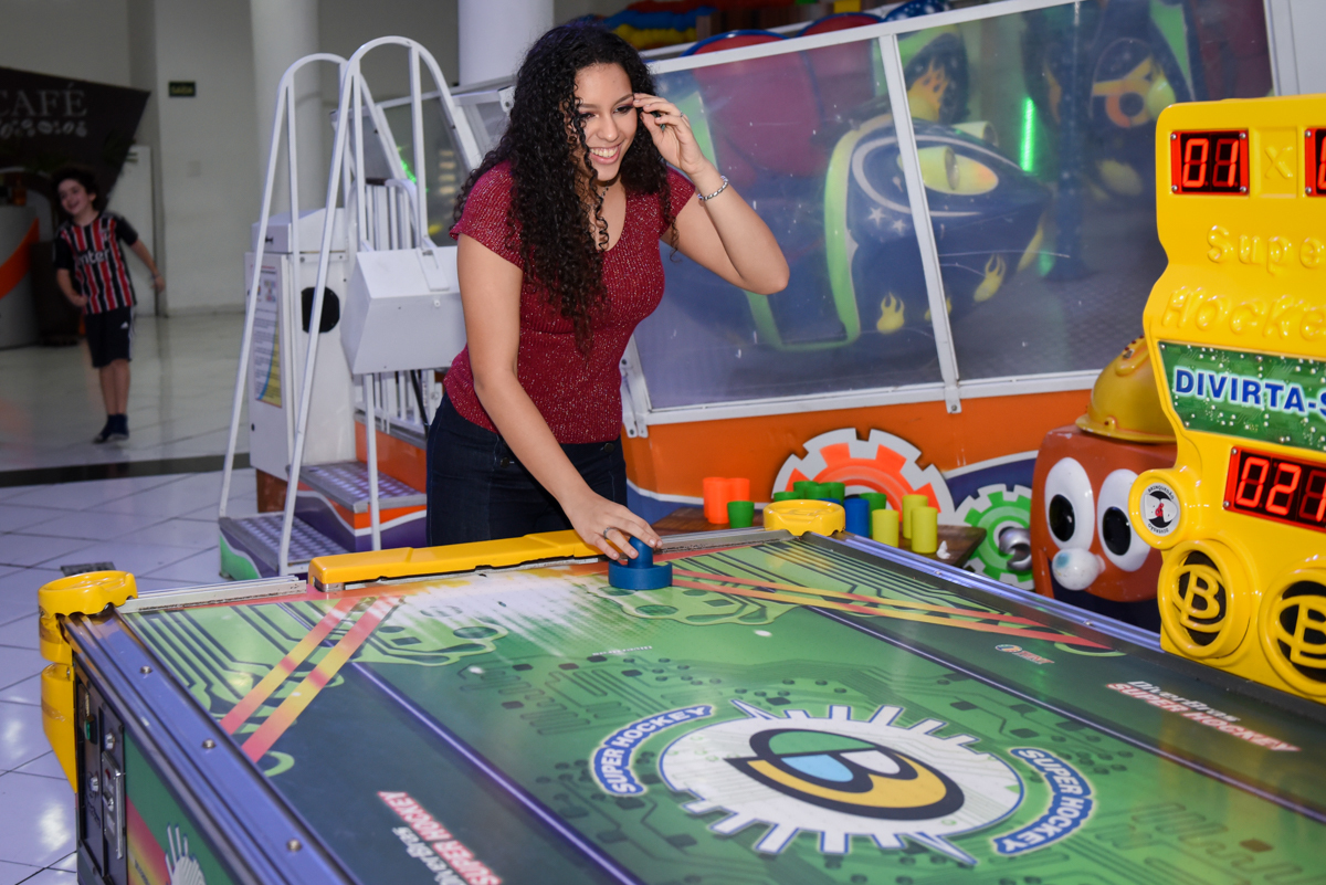 adversário também faz gol