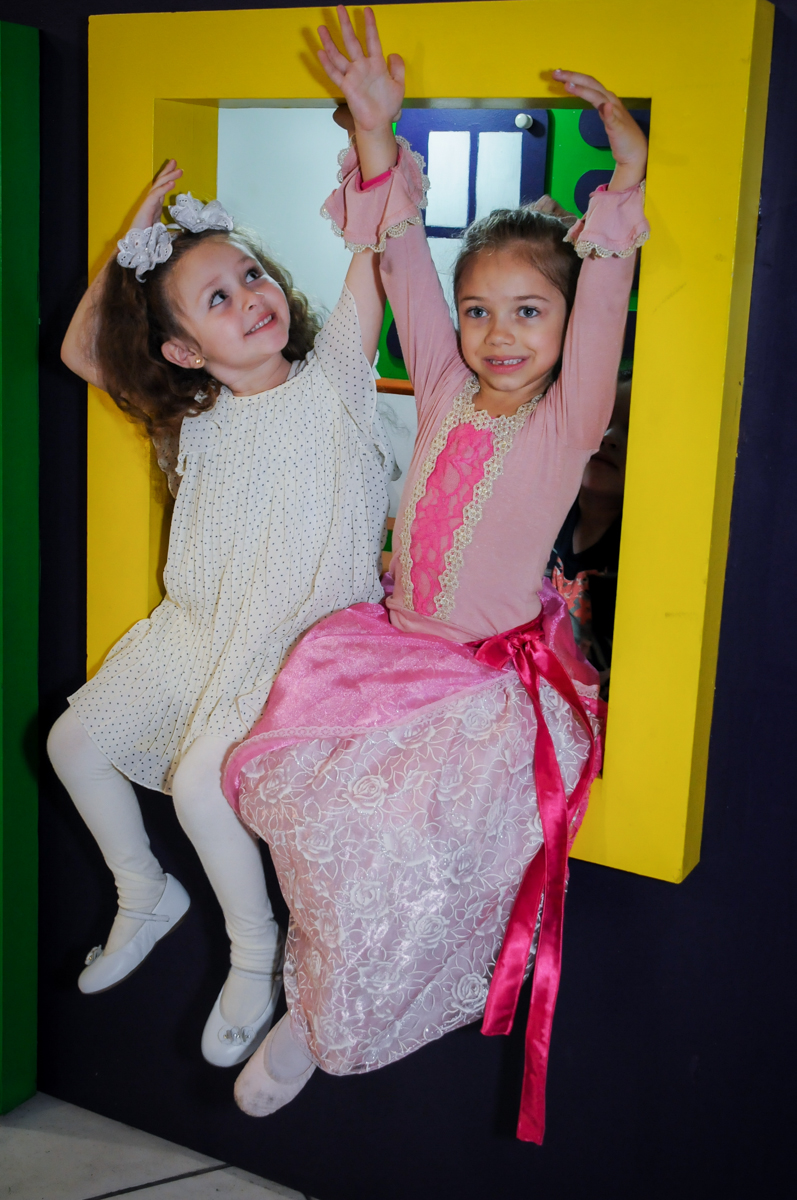 final de festa no Buffet Fábrica da Alegria, Unidade Osasco