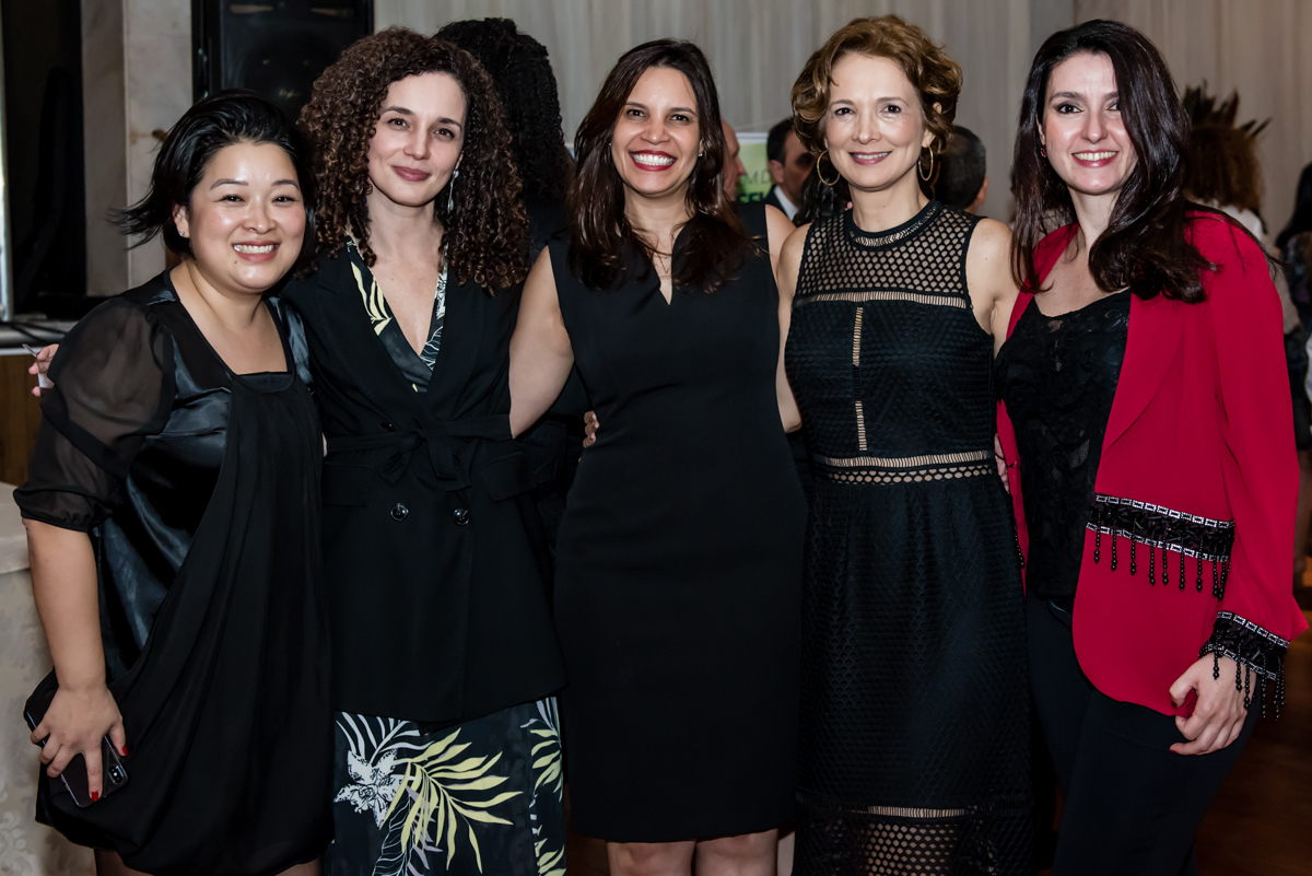 fotografia das colegas de trabalho