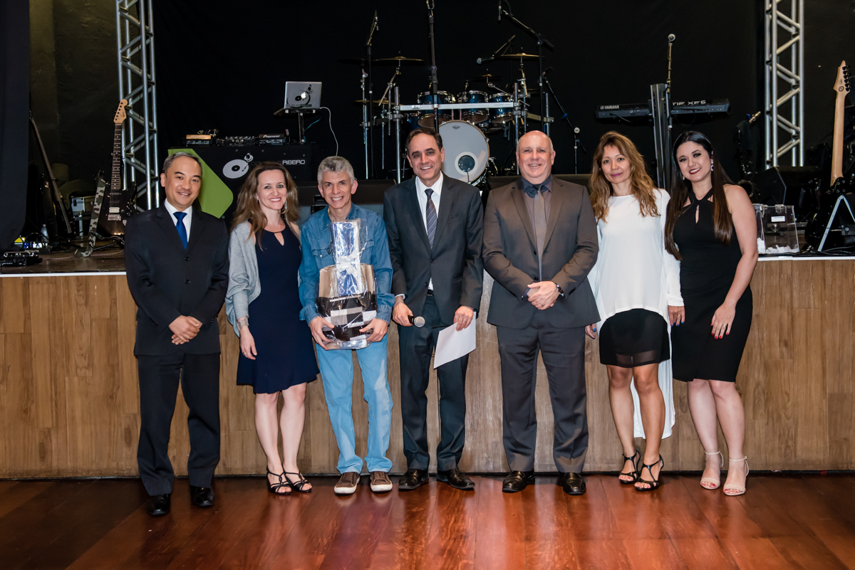 confraternização com os amigos