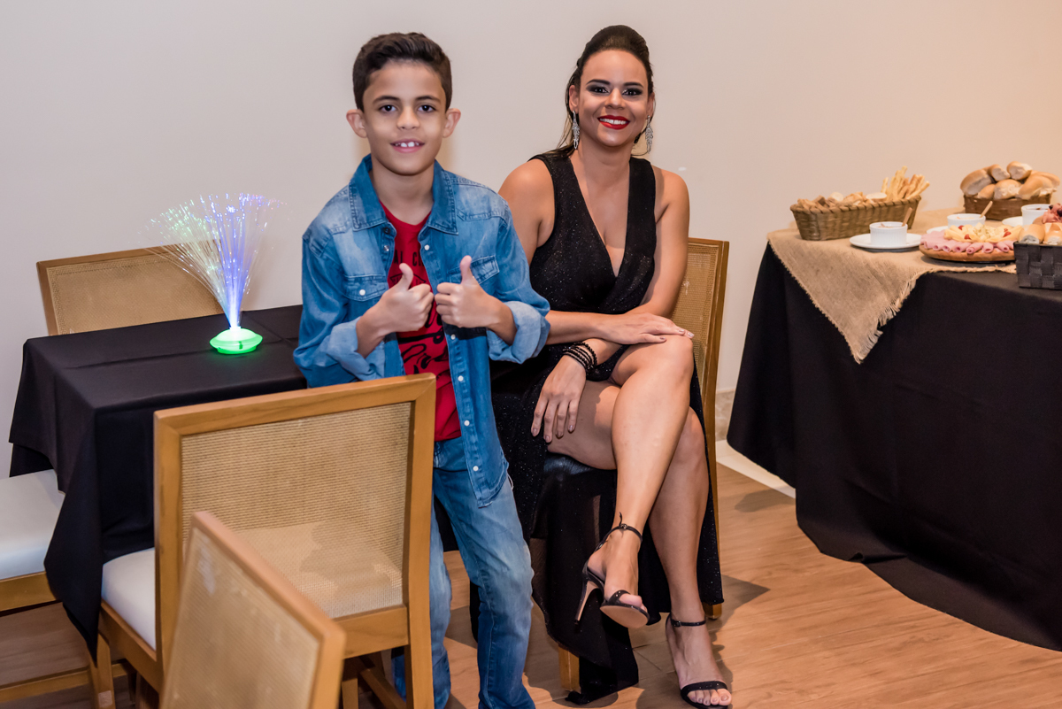 foto da aniversariante com o filho