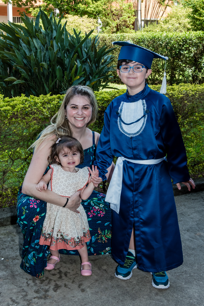 foto com a mãe e irmã