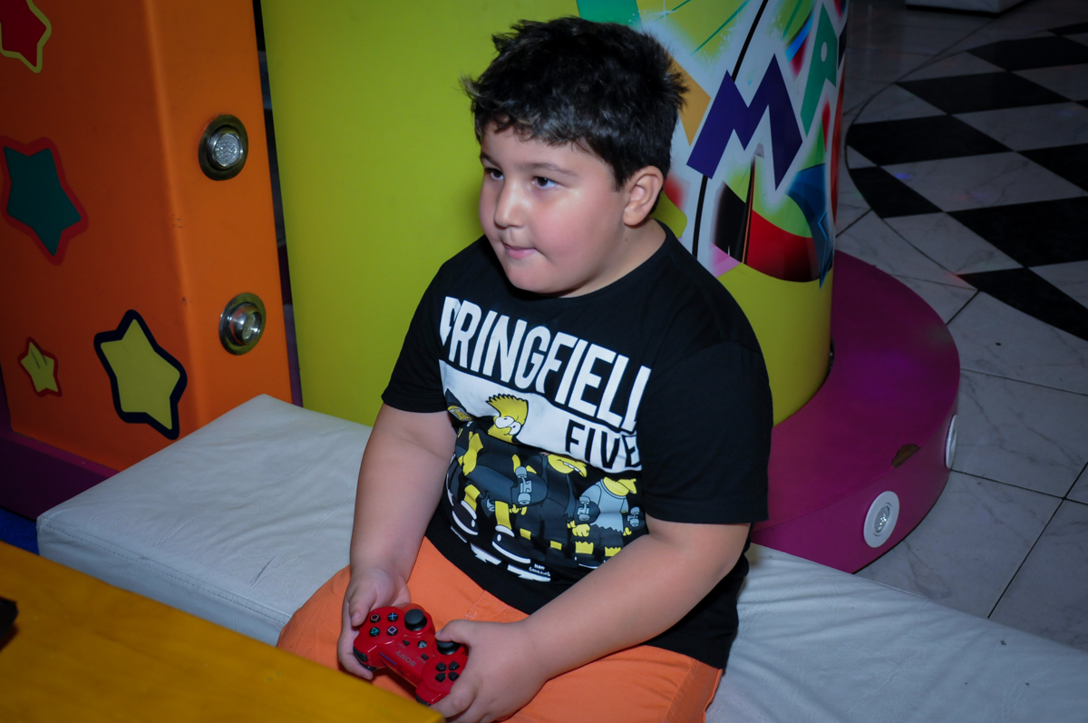 convidado jogando no Buffet Infantil Amazing, Alphaville, São Paulo