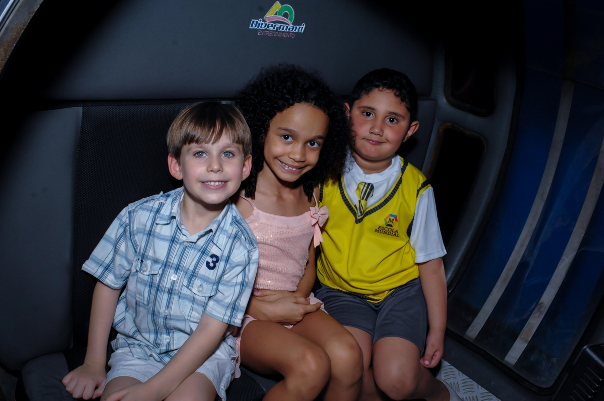 hora de ir no monorreio no Buffet Infantil Amazing, Alphaville, São Paulo