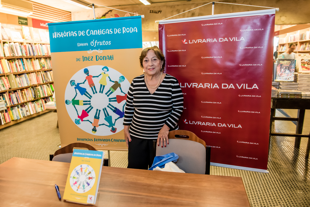 autora do livro inez