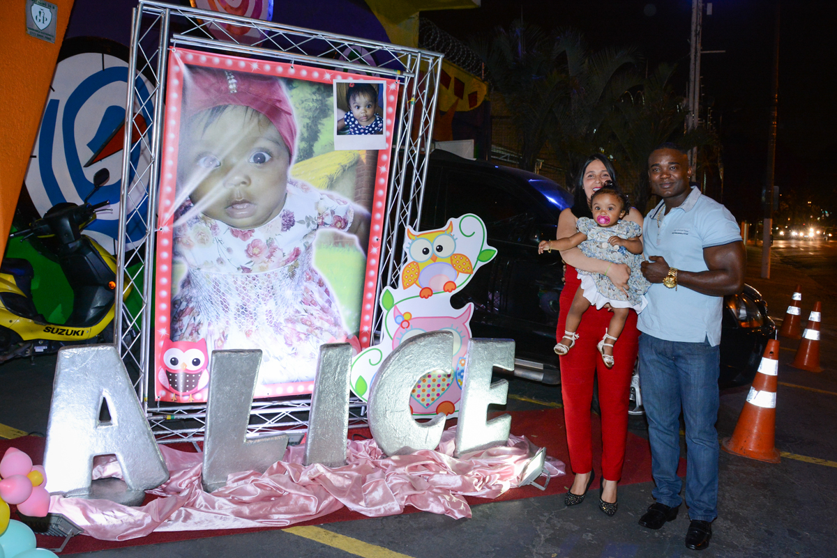 banner da aniversariante no Buffet Fábrica da Alegria Unidade Morumbi, São Paulo