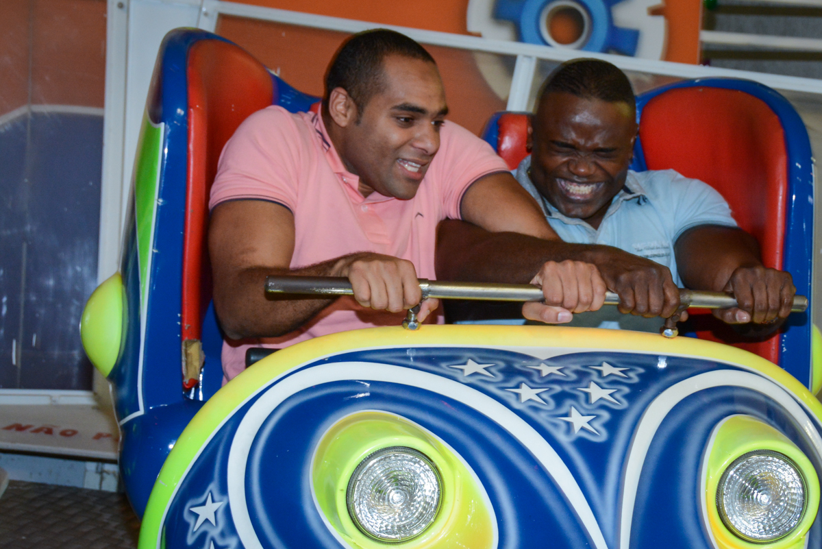 brincadeira no brinquedo espacial no Buffet Fábrica da Alegria Unidade Morumbi,São Paulo