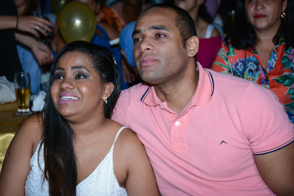 papai e mamãe se emocionam com a retrospectiva no Buffet Fábrica da Alegria Unidade Morumbi,São Paulo