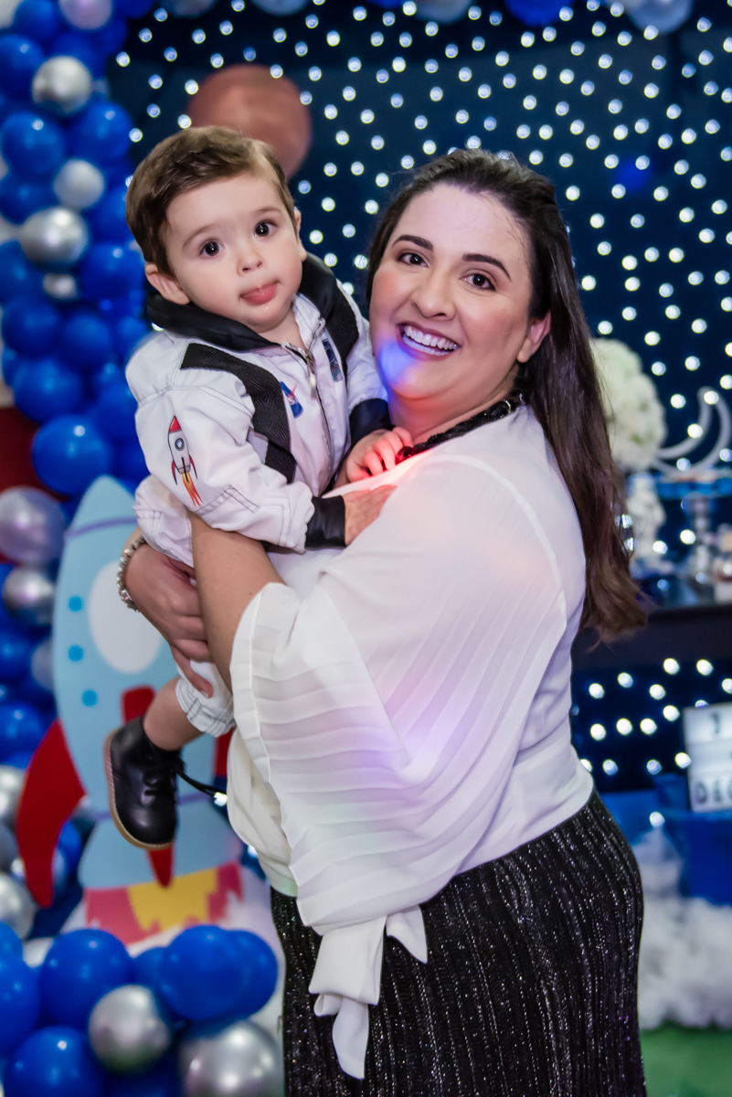 brincando com a mamãe