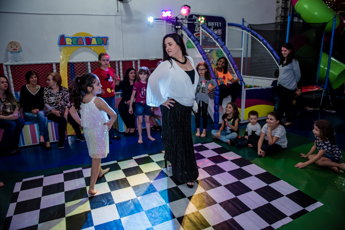 desafio de dança mãe e filha