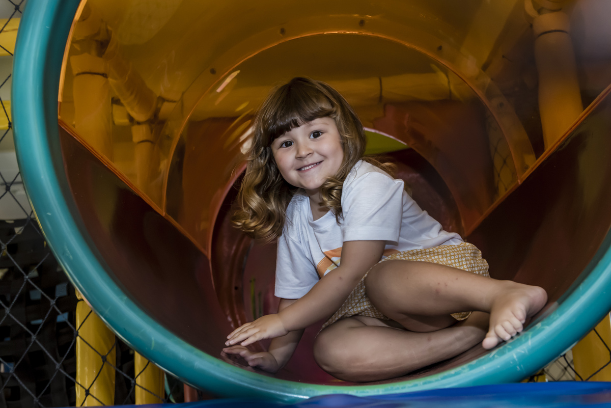 brincando no brinquedão