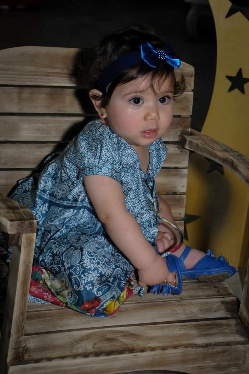 aniversariante no banco no salão no Buffet Ciranda da Vila, Osasco, SP