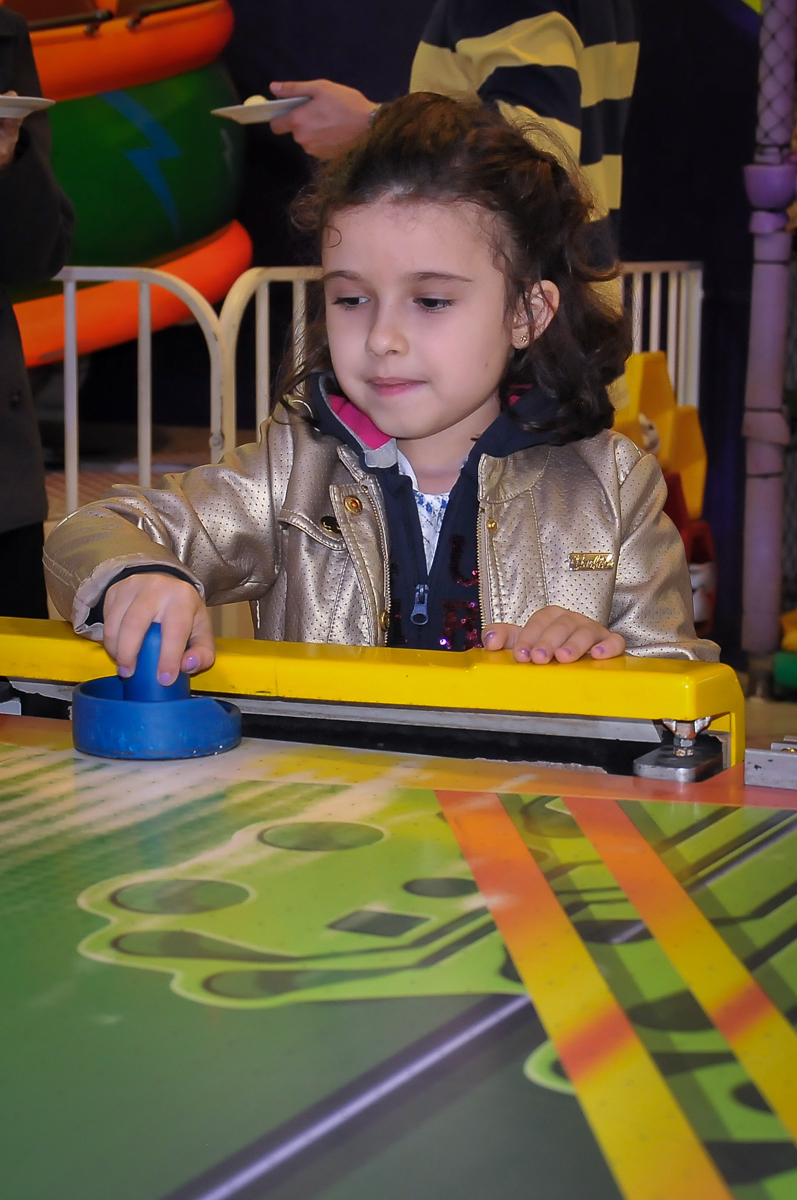 jogo de disco no Buffet Fábrica da Alegria Morumbi, São Paulo