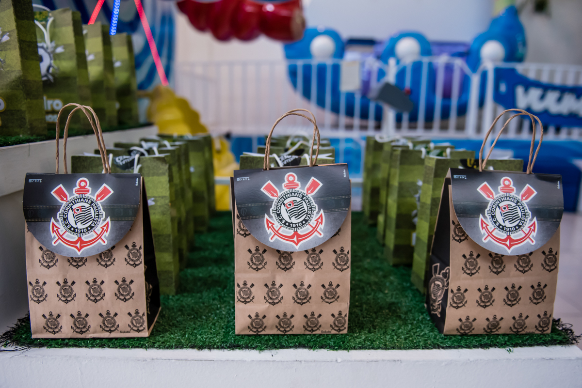 aniversário de pedro 6 anos tema da festa futebol corinthians