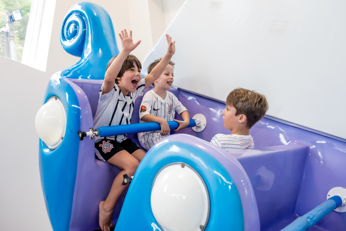 diversão no barco vick