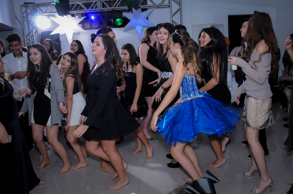 balada animada da festa de 15 anos no Buffet Marília's São Paulo