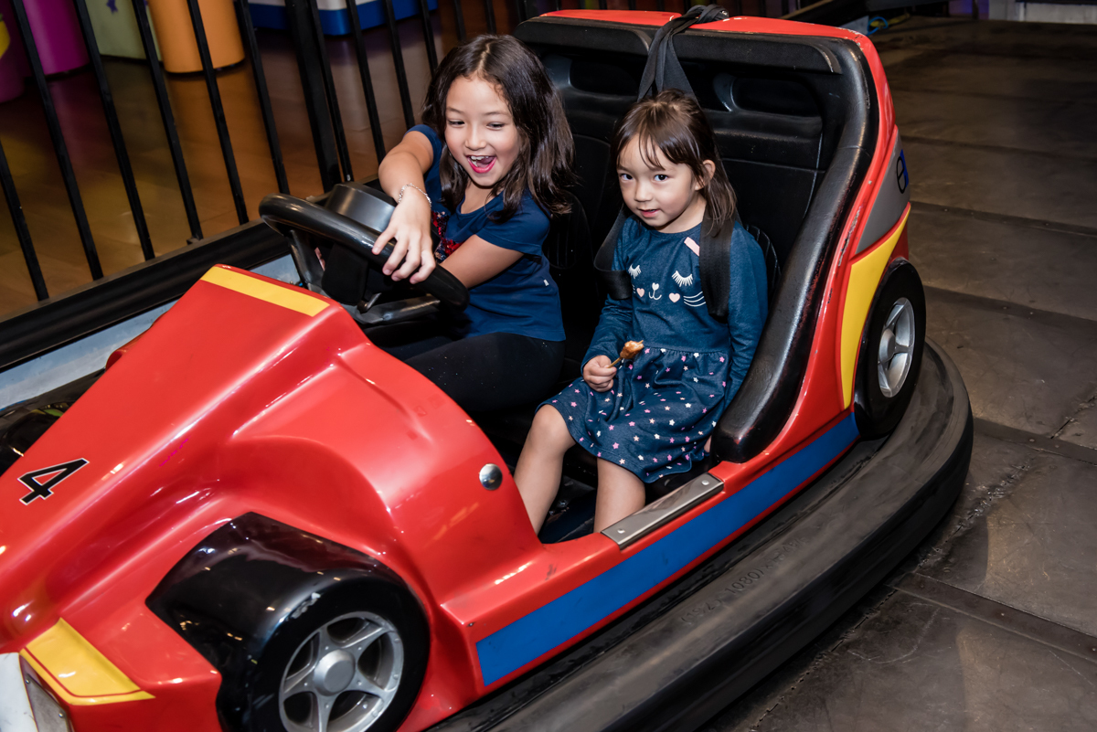 manobras incriveis no brinquedo bate bate