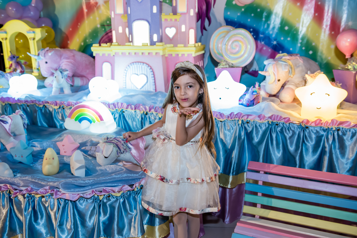 princesa linda posa para as fotos