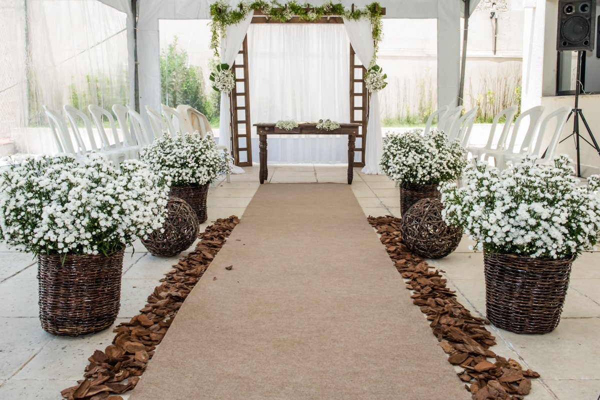 decoração do altar para o casamento