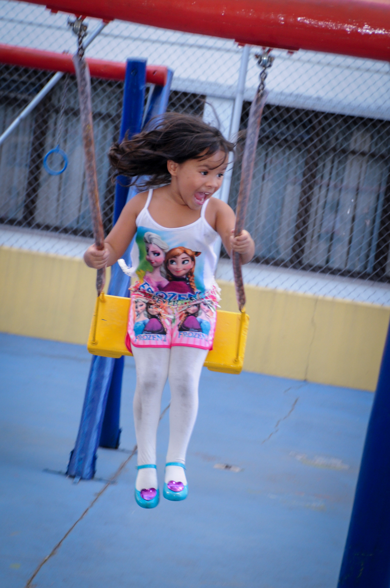 teve foto no balanço no ensaio fotográfico da raquel