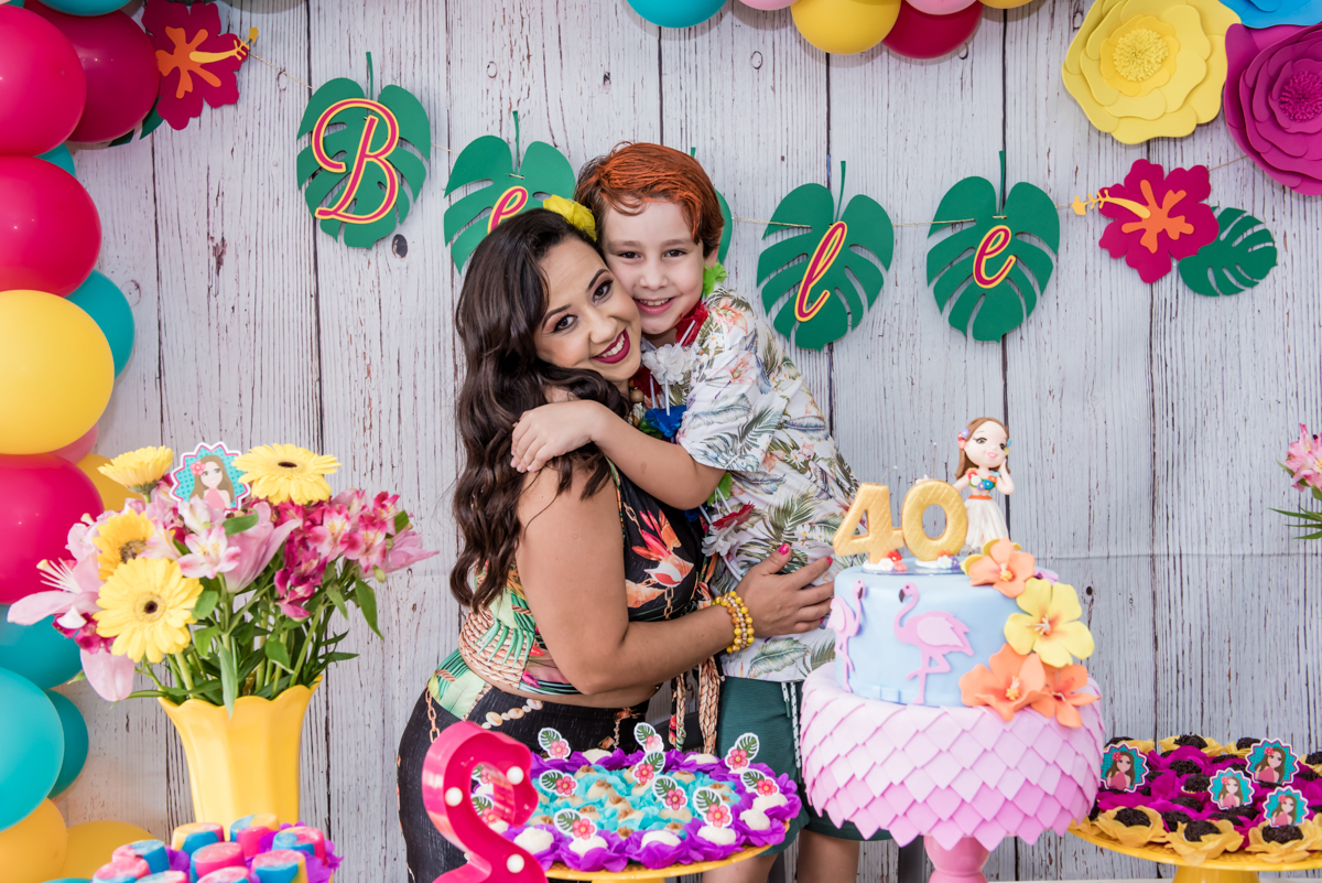 abraço carinhoso e gostoso do filhão