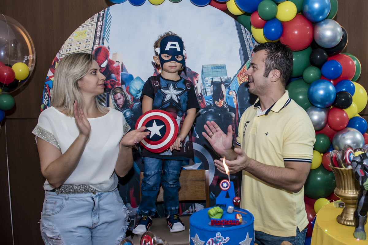 vai começar o parabéns do matheus