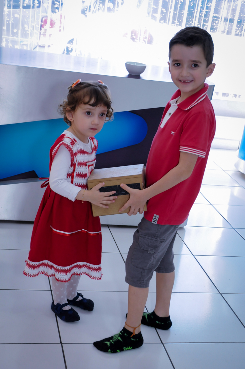 caça ao tesouro no Buffet Magic Joy, Saúde