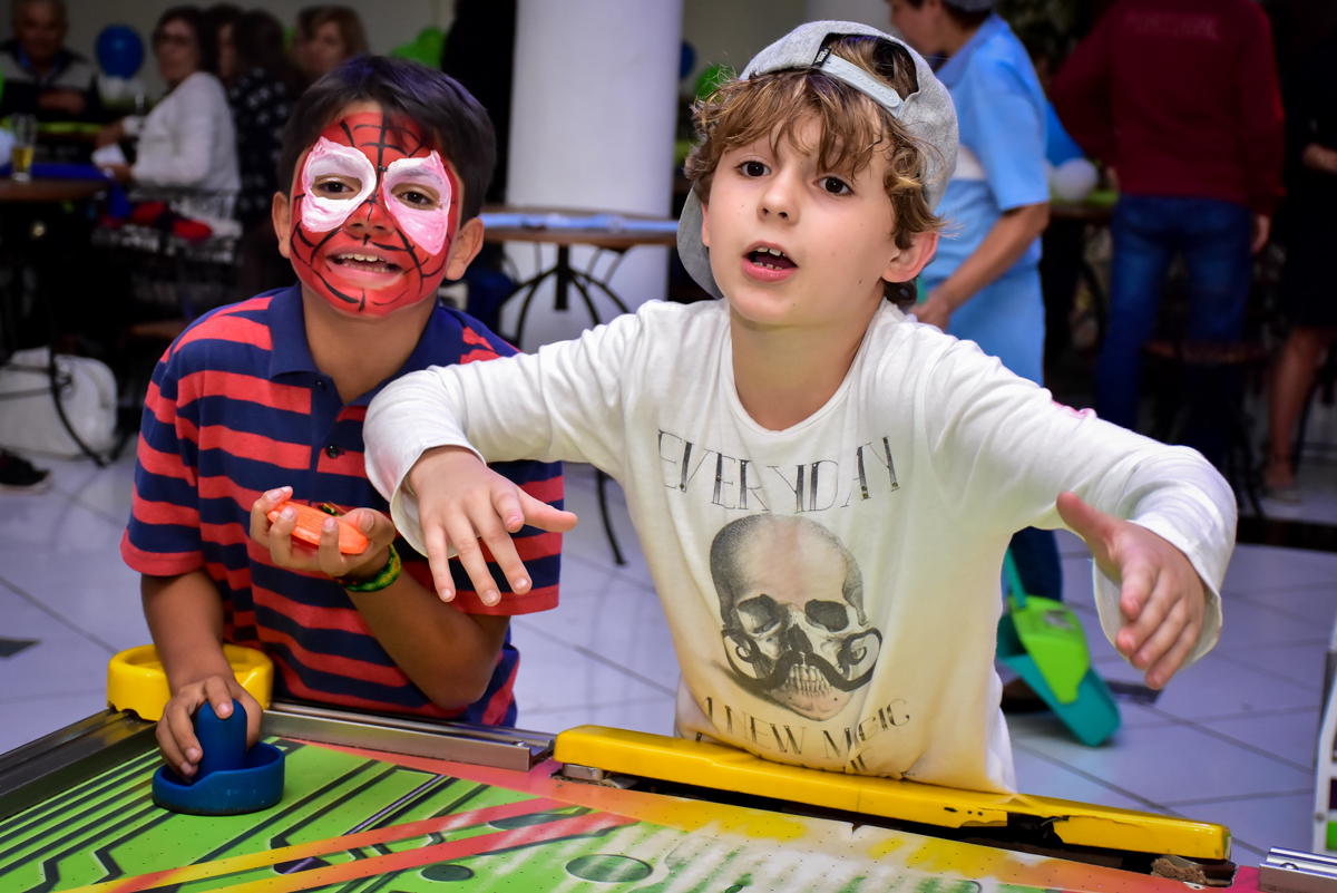 Final da festa do eduardo 10 anos no buffet fábrica da alegria morumbi,são paulo