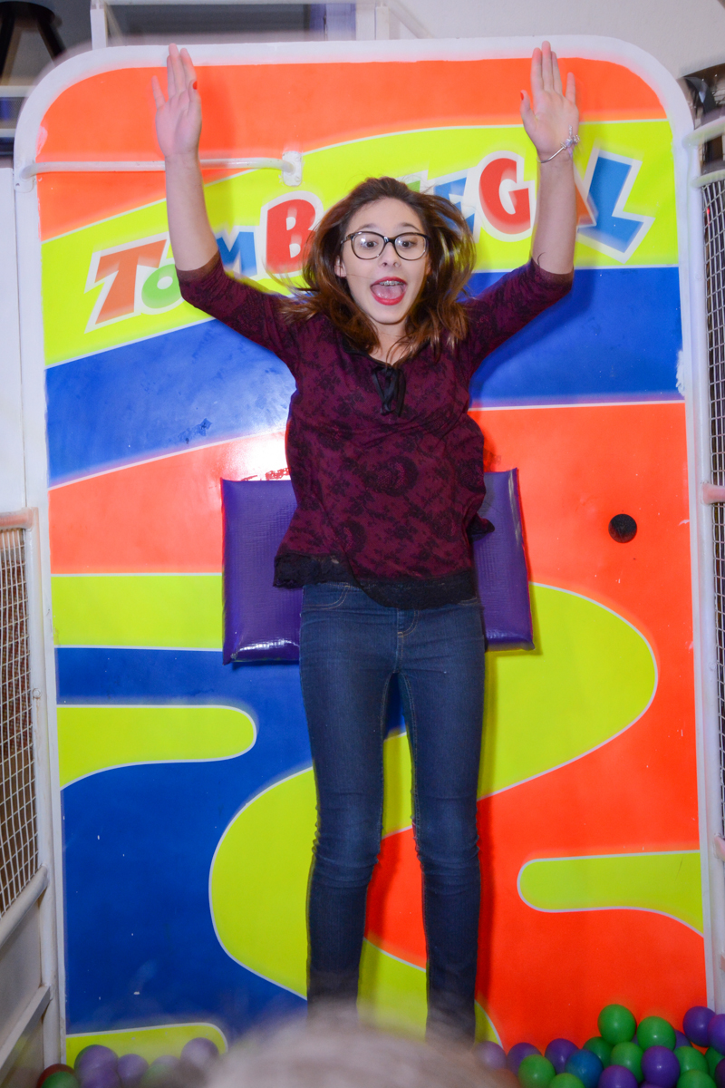 caindo no tombo legal no Buffet Fábrica da Alegria, Morumbi, SP