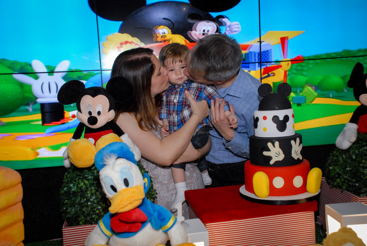 beijo sanduiche no Buffet Bugui Ugui, Vila Mascote, São Paulo
