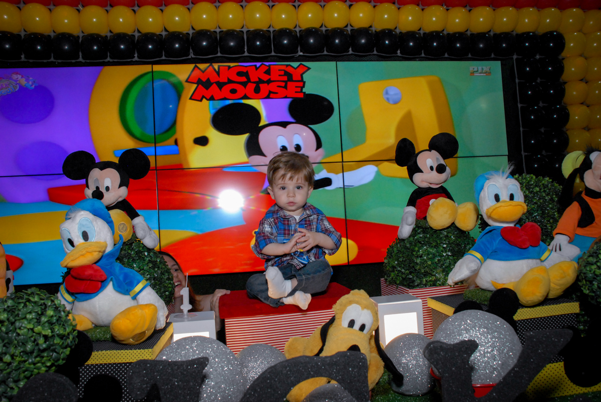 foto do gabriel 1 aninho na mesa tema circo no Buffet Bugui Ugui, Vila Mascote, São Paulo