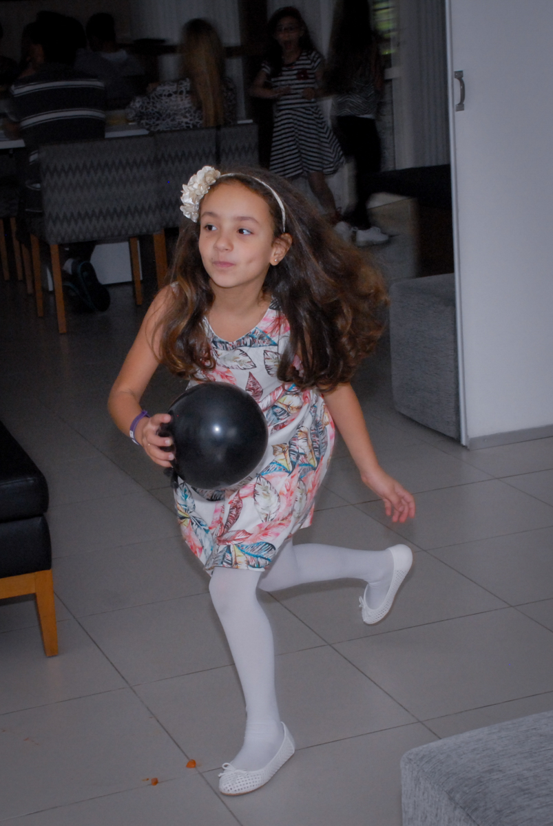 correrias da criançada na festa de aniversário da brenda no Condomínio em Alphaville